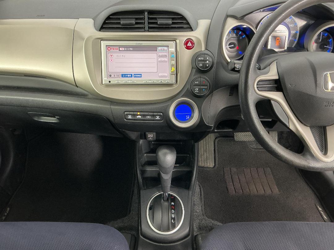 Photo '18' of Honda FIT