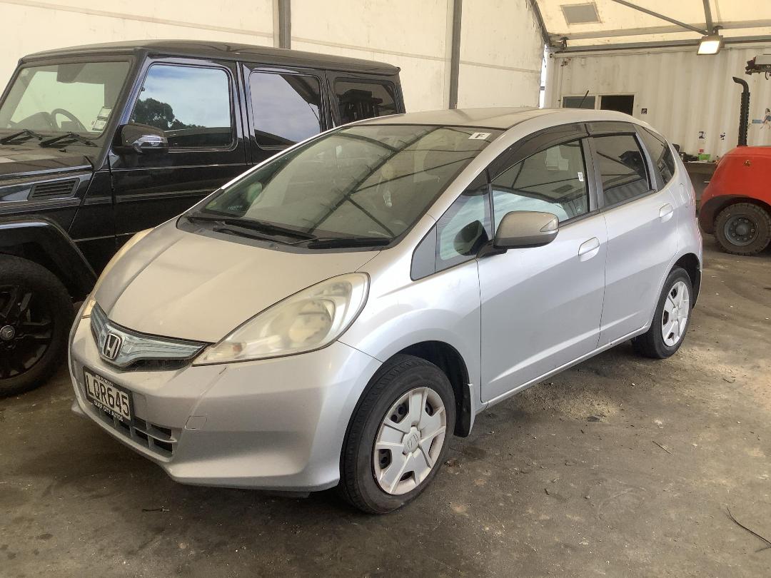 Photo '2' of Honda FIT Hybrid Photo '2' of Honda FIT Hybrid