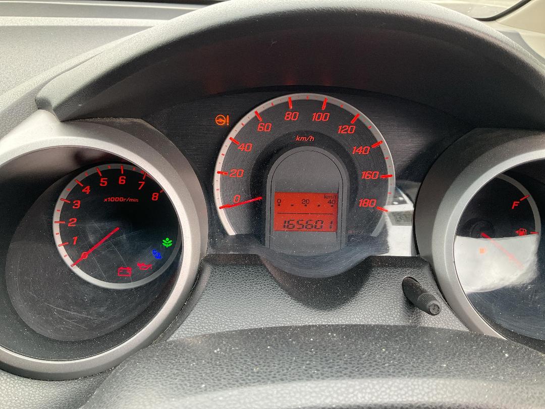 Photo '12' of Honda FIT