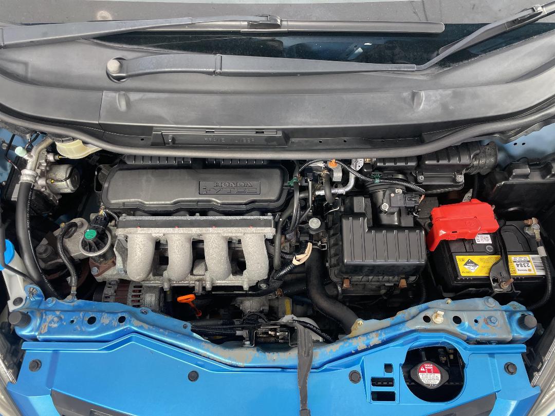 Photo '13' of Honda FIT