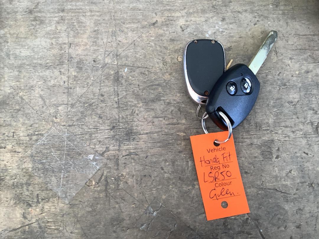 Photo '19' of Honda FIT Photo '19' of Honda FIT