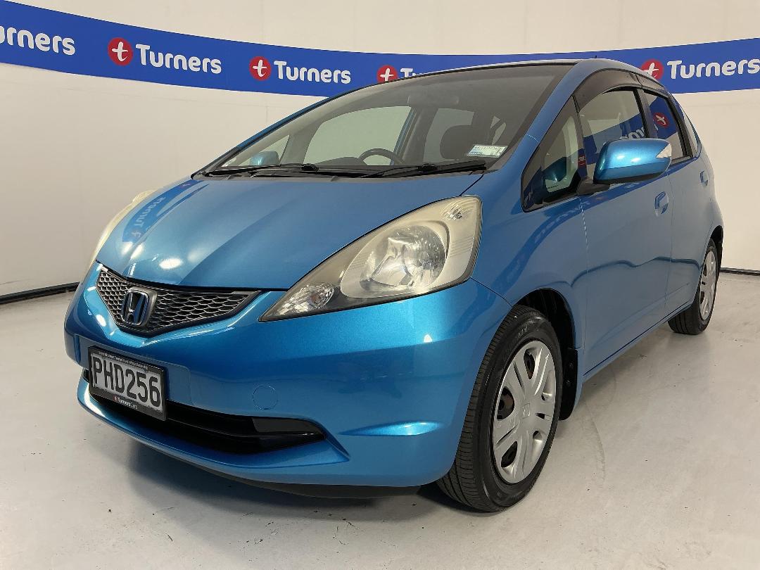 Photo '4' of Honda FIT