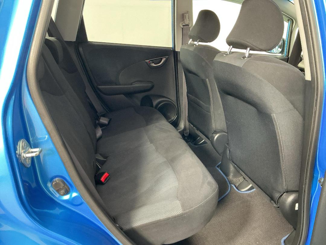 Photo '20' of Honda FIT