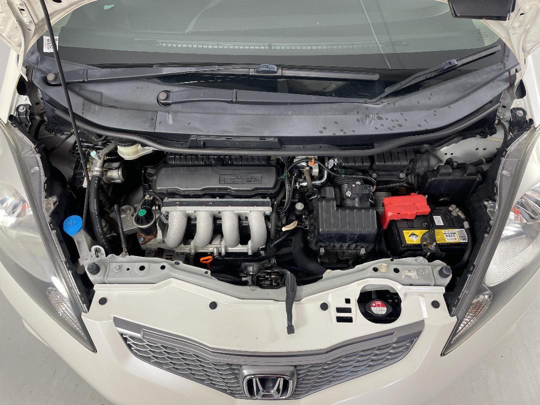 Photo '13' of Honda FIT