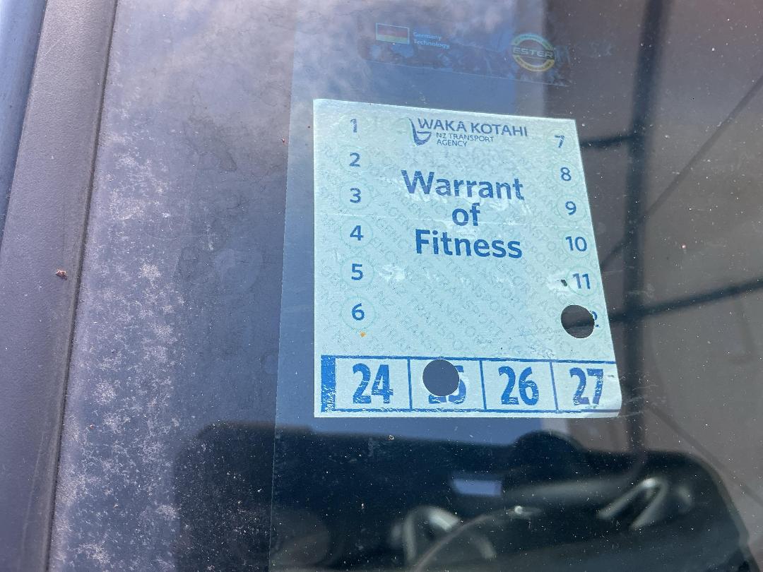 Photo '19' of Honda FIT Photo '19' of Honda FIT