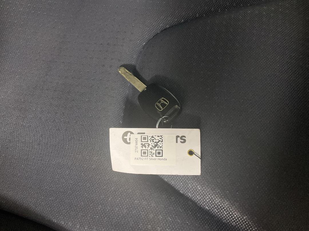 Photo '22' of Honda FIT