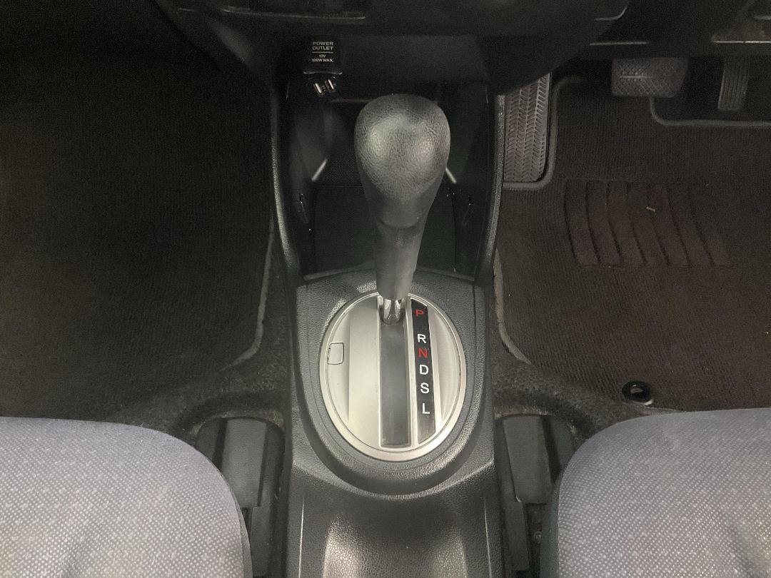 Photo '18' of Honda FIT