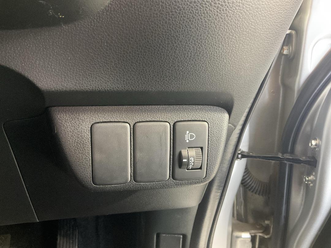 Photo '27' of Honda FIT