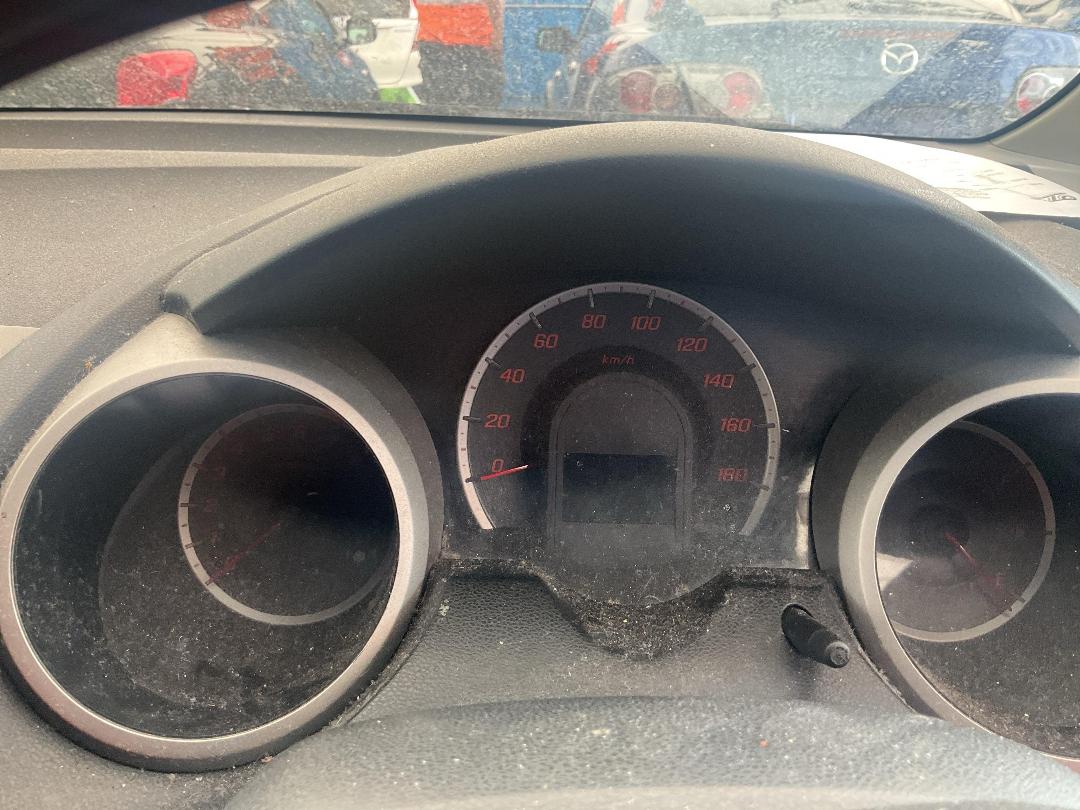 Photo '8' of Honda FIT Photo '8' of Honda FIT