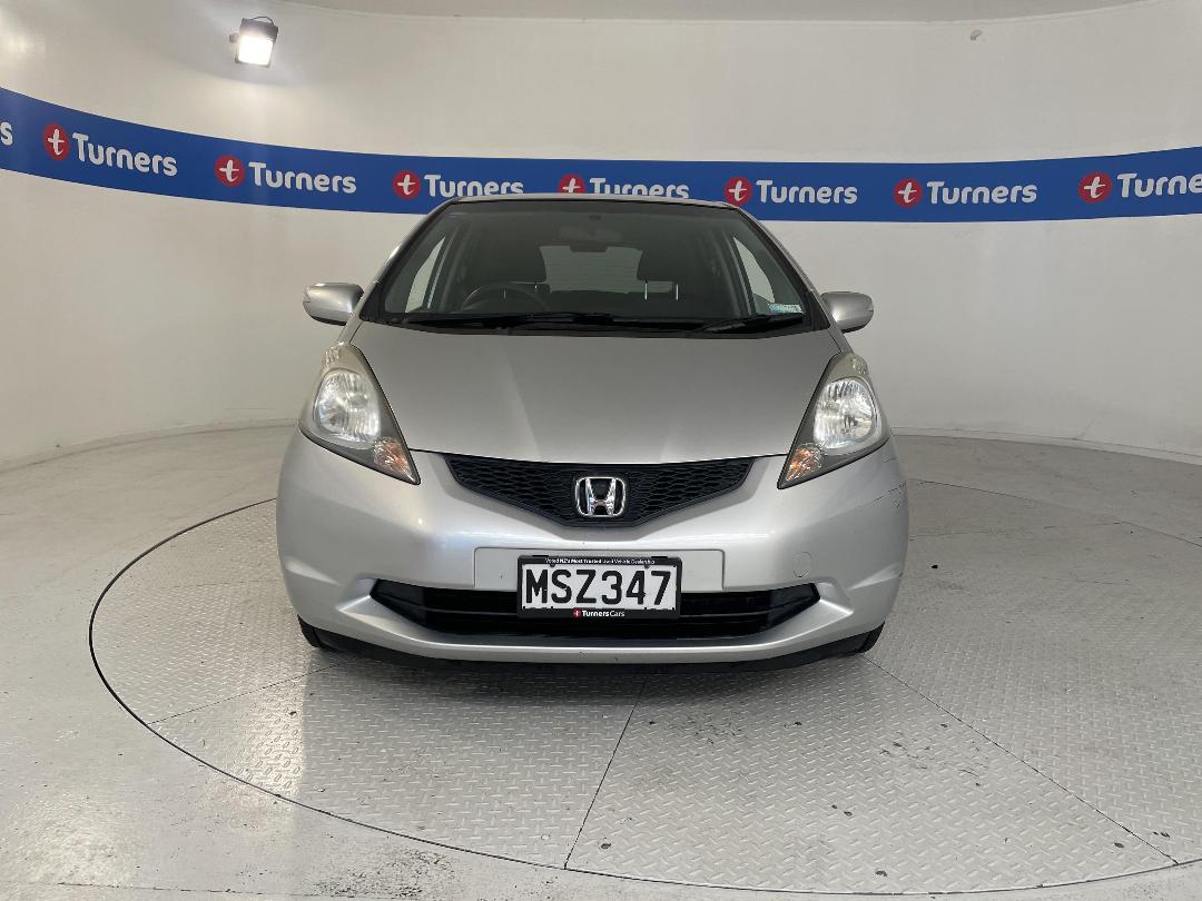 Photo '2' of Honda FIT Photo '2' of Honda FIT