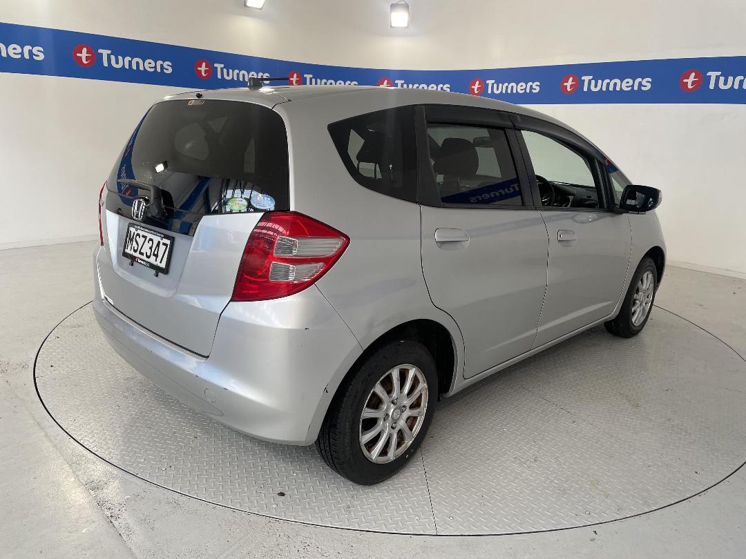 Photo '7' of Honda FIT Photo '7' of Honda FIT