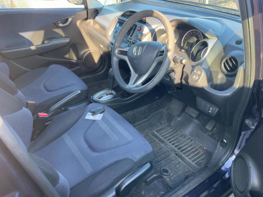 Photo '11' of Honda FIT