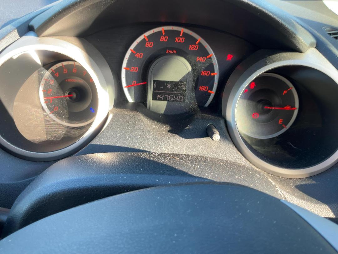 Photo '12' of Honda FIT