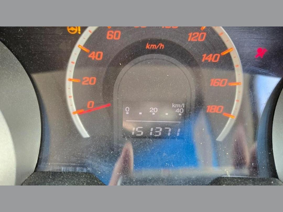 Photo '7' of Honda FIT