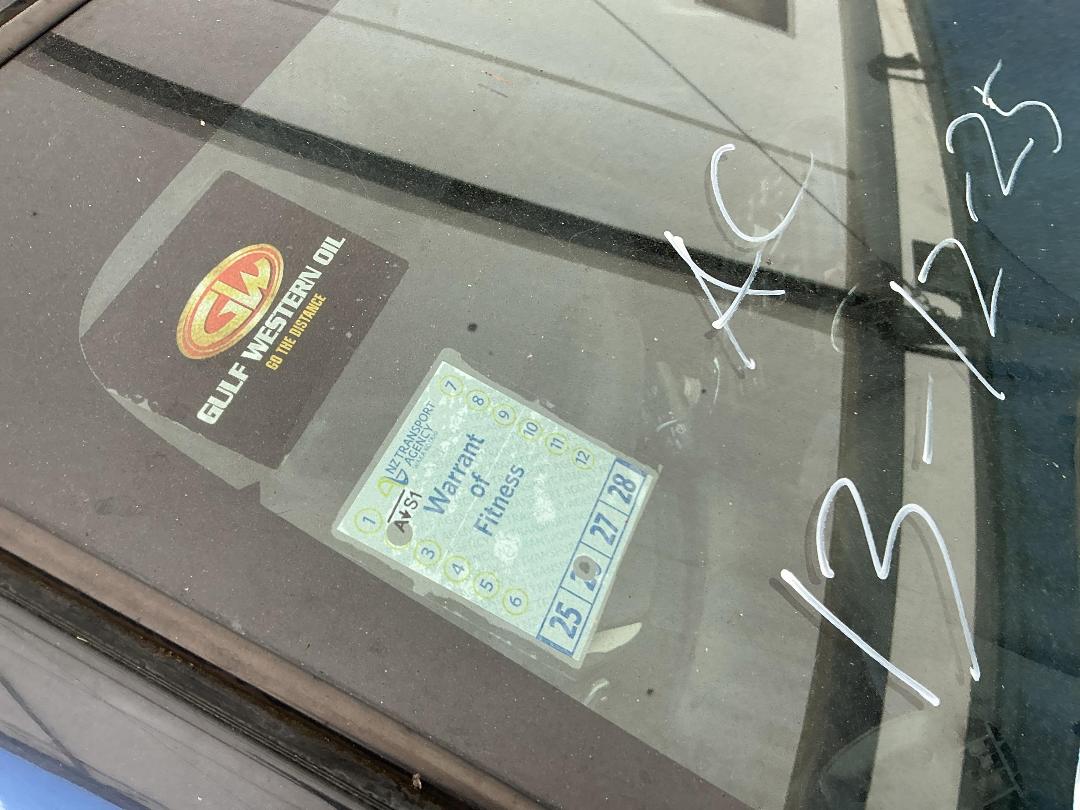 Photo '24' of Honda Insight S