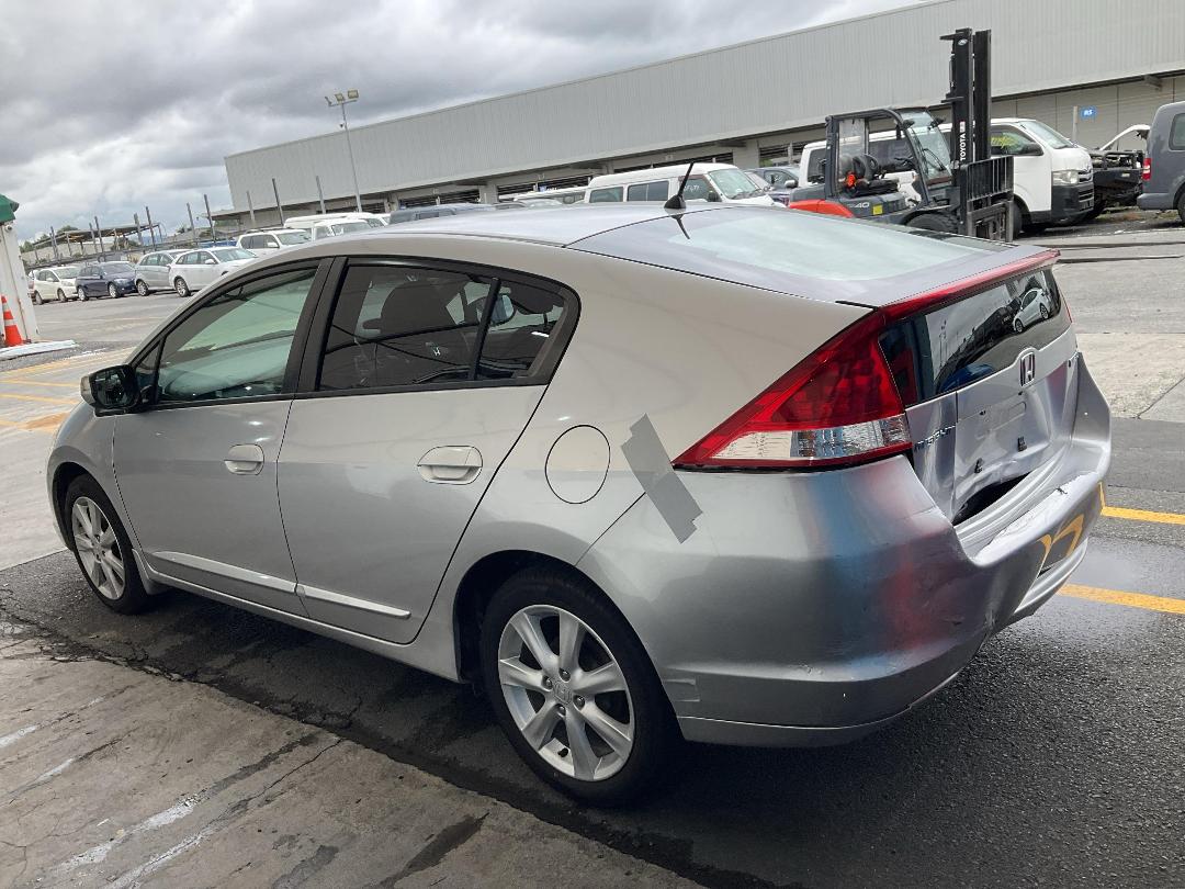 Photo '10' of Honda Insight Photo '10' of Honda Insight