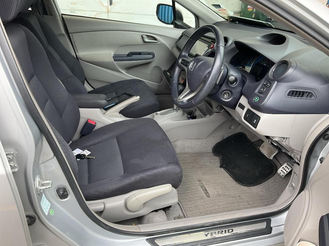 Photo '19' of Honda Insight Photo '19' of Honda Insight