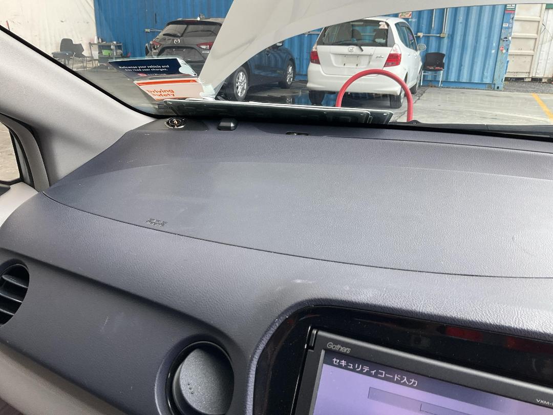 Photo '26' of Honda Insight Photo '26' of Honda Insight