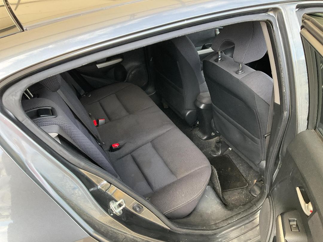 Photo '21' of Honda Insight E