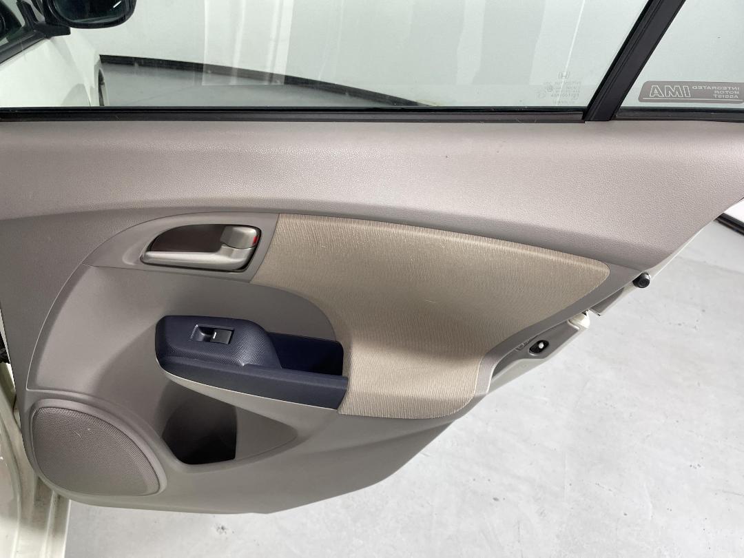 Photo '19' of Honda Insight