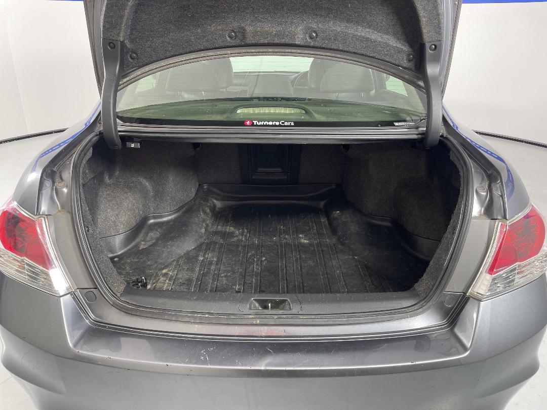 Photo '14' of Honda Inspire Photo '14' of Honda Inspire