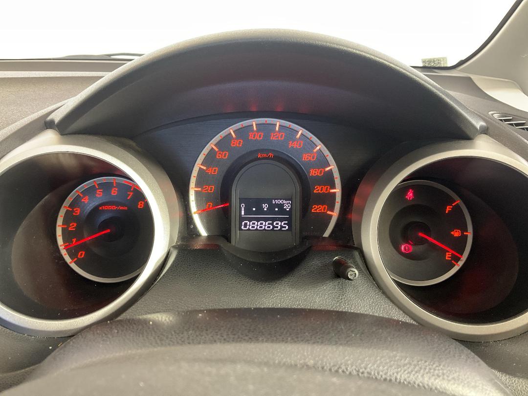 Photo '21' of Honda Jazz Photo '21' of Honda Jazz