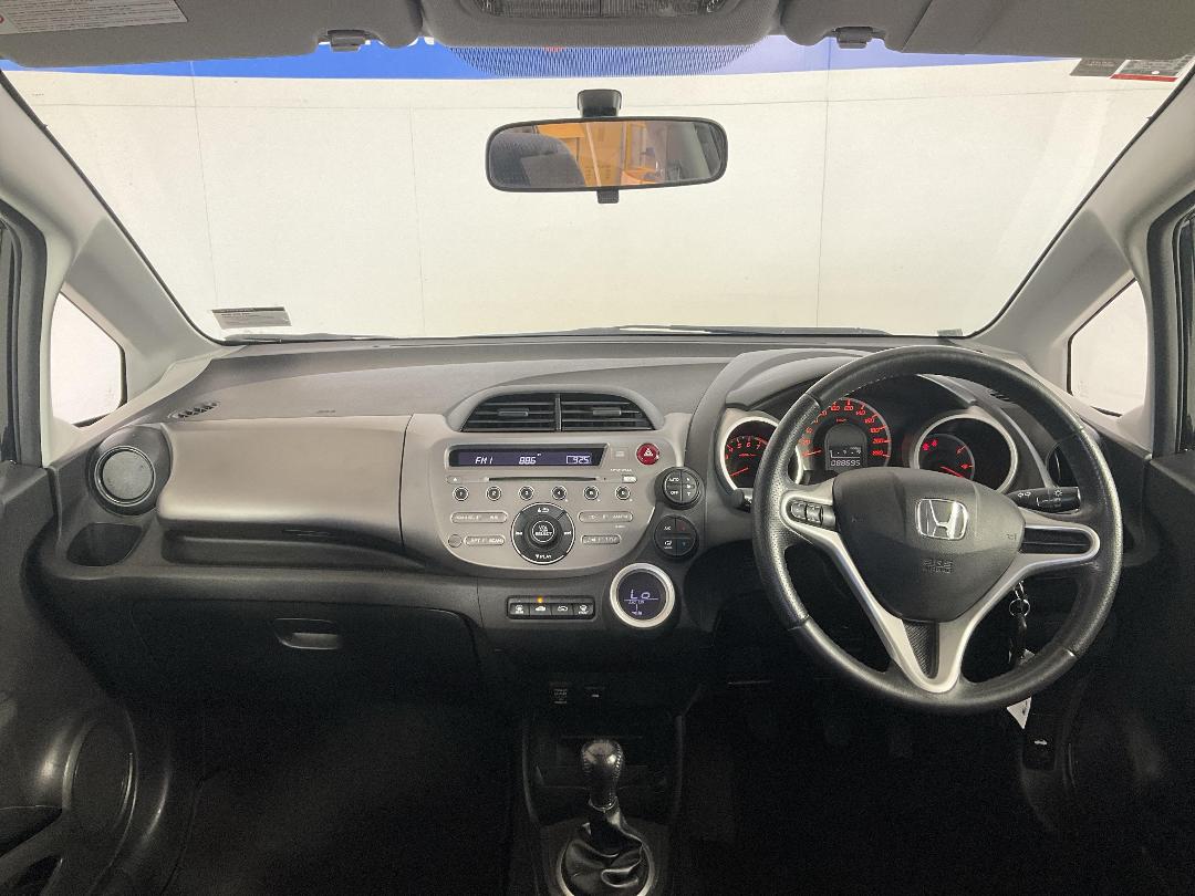 Photo '17' of Honda Jazz Photo '17' of Honda Jazz