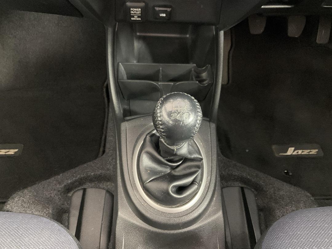 Photo '18' of Honda Jazz Photo '18' of Honda Jazz