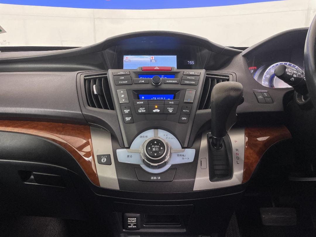 Photo '18' of Honda Odyssey