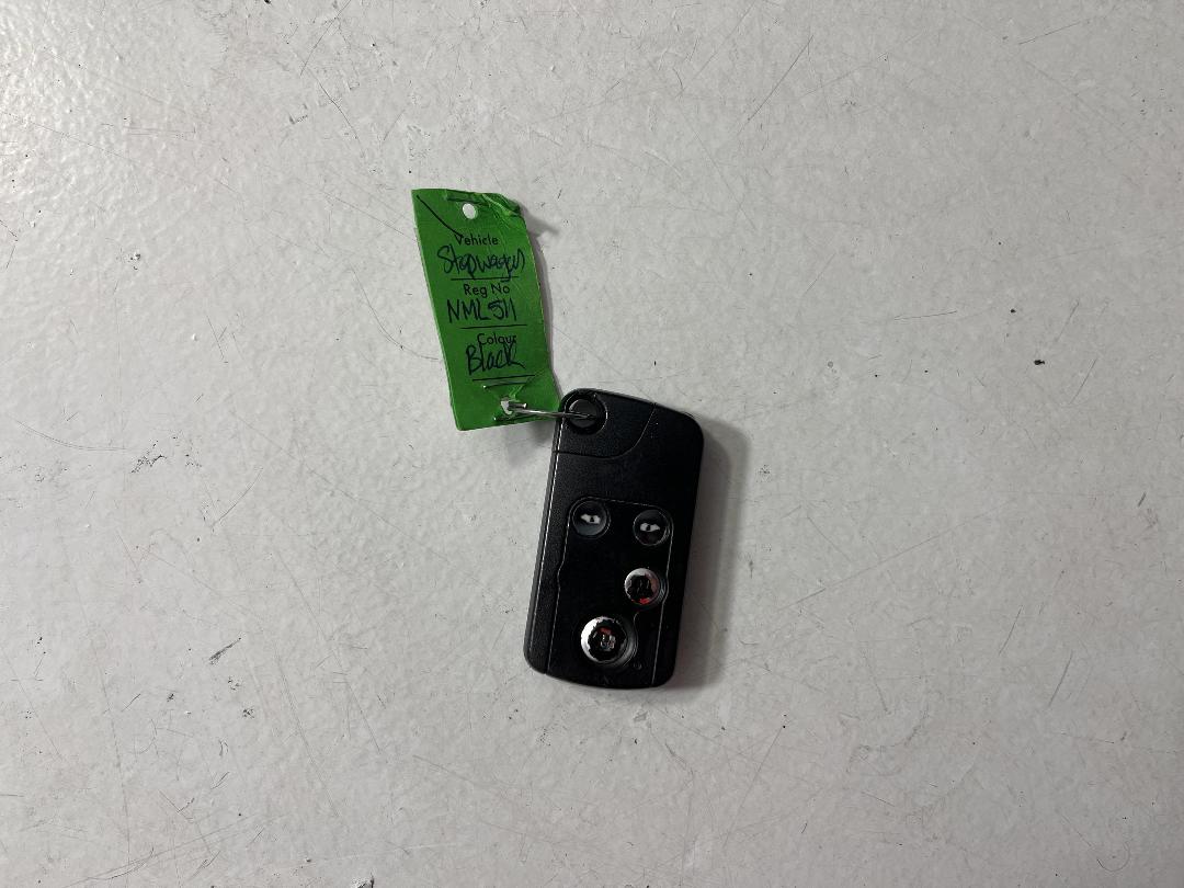 Photo '21' of Honda Stepwagon Photo '21' of Honda Stepwagon