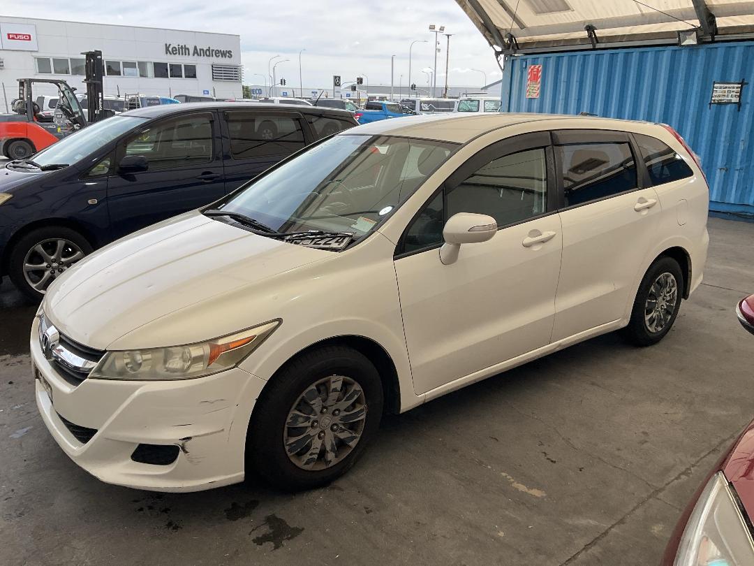 Photo '5' of Honda Stream Photo '5' of Honda Stream