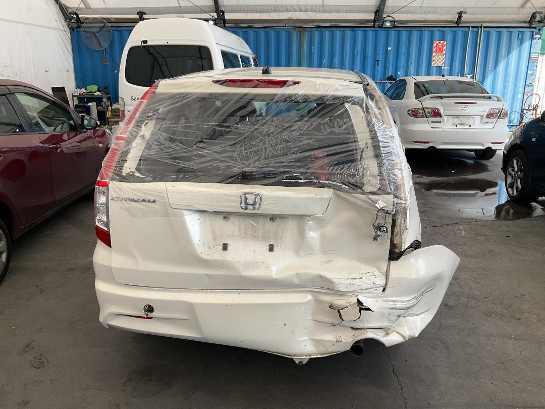 Photo '12' of Honda Stream Photo '12' of Honda Stream