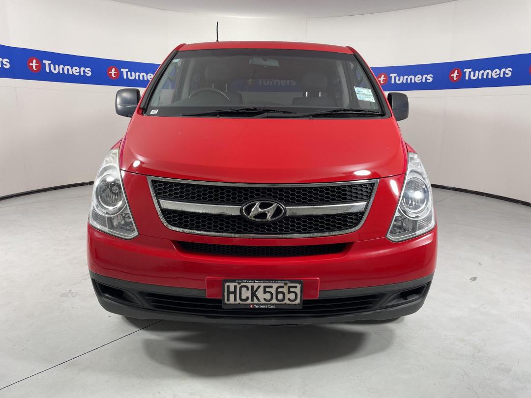 Photo '2' of Hyundai H1 Photo '2' of Hyundai H1