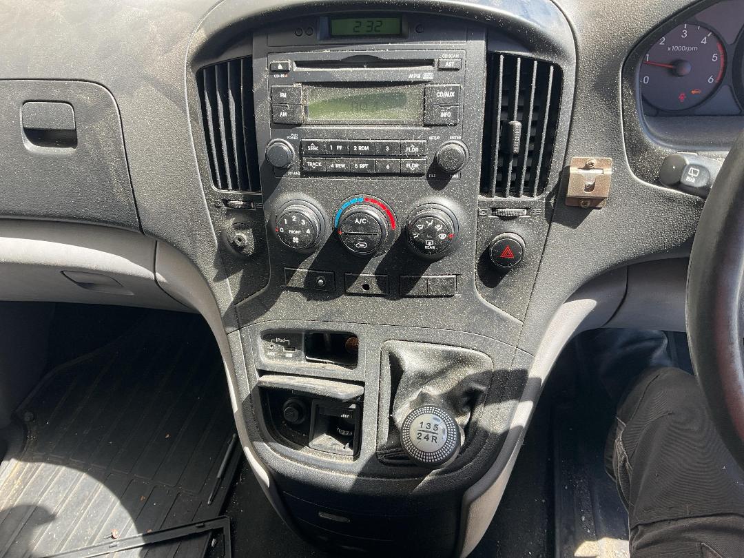 Photo '29' of Hyundai H1 Crdi S