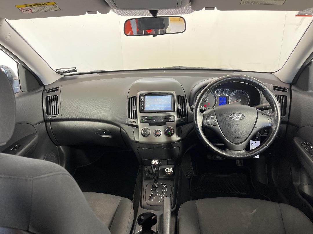 Photo '17' of Hyundai I30