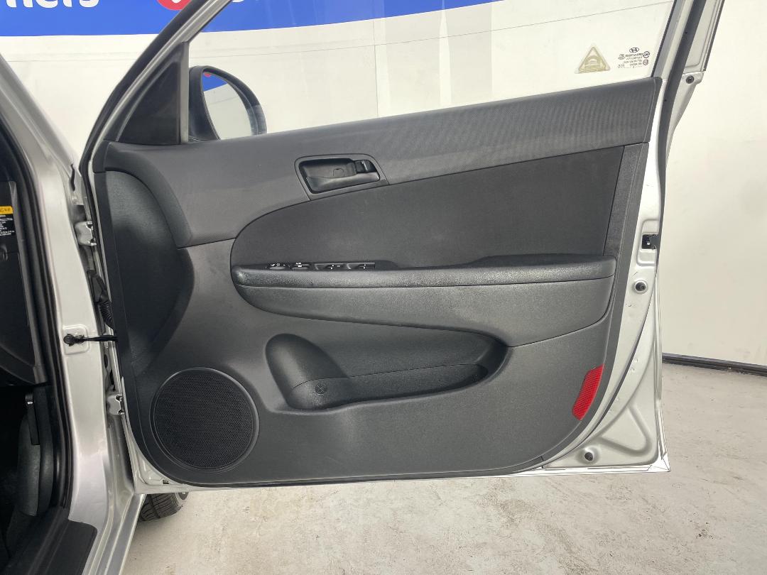 Photo '15' of Hyundai I30 Photo '15' of Hyundai I30