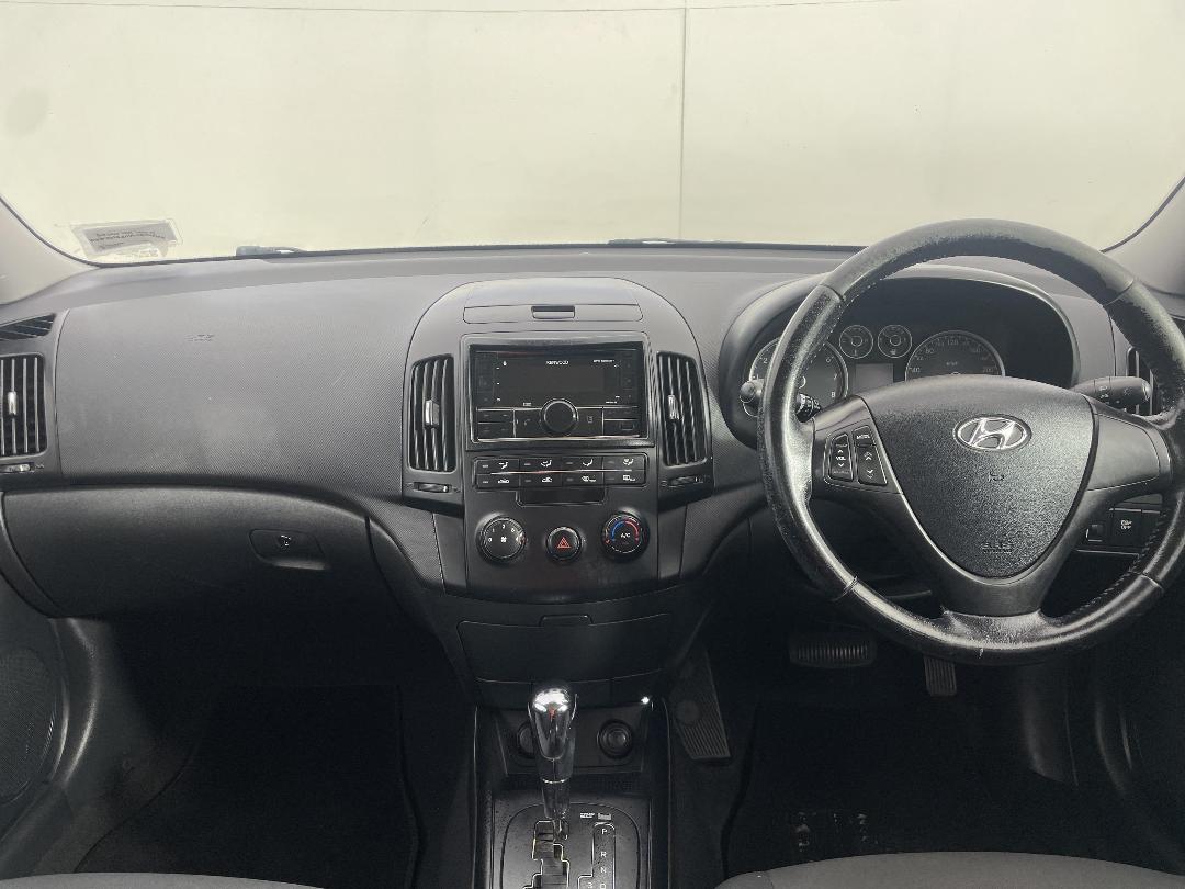 Photo '17' of Hyundai I30 Photo '17' of Hyundai I30