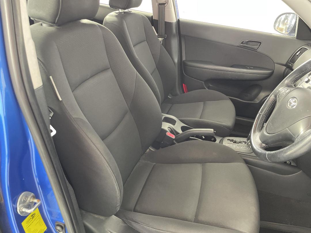 Photo '16' of Hyundai I30