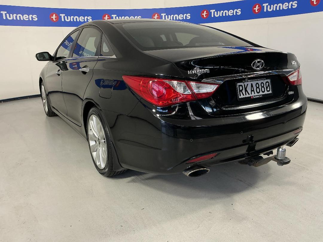 Photo '5' of Hyundai I45 Photo '5' of Hyundai I45