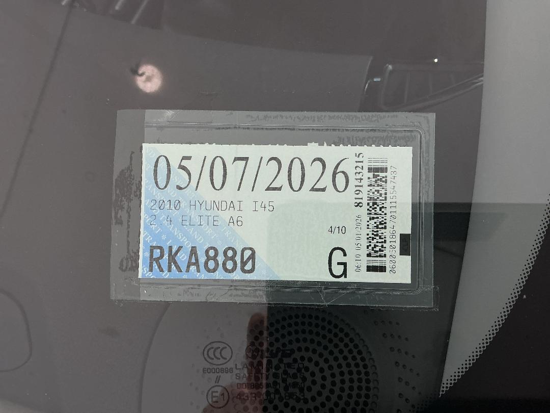 Photo '27' of Hyundai I45 Photo '27' of Hyundai I45