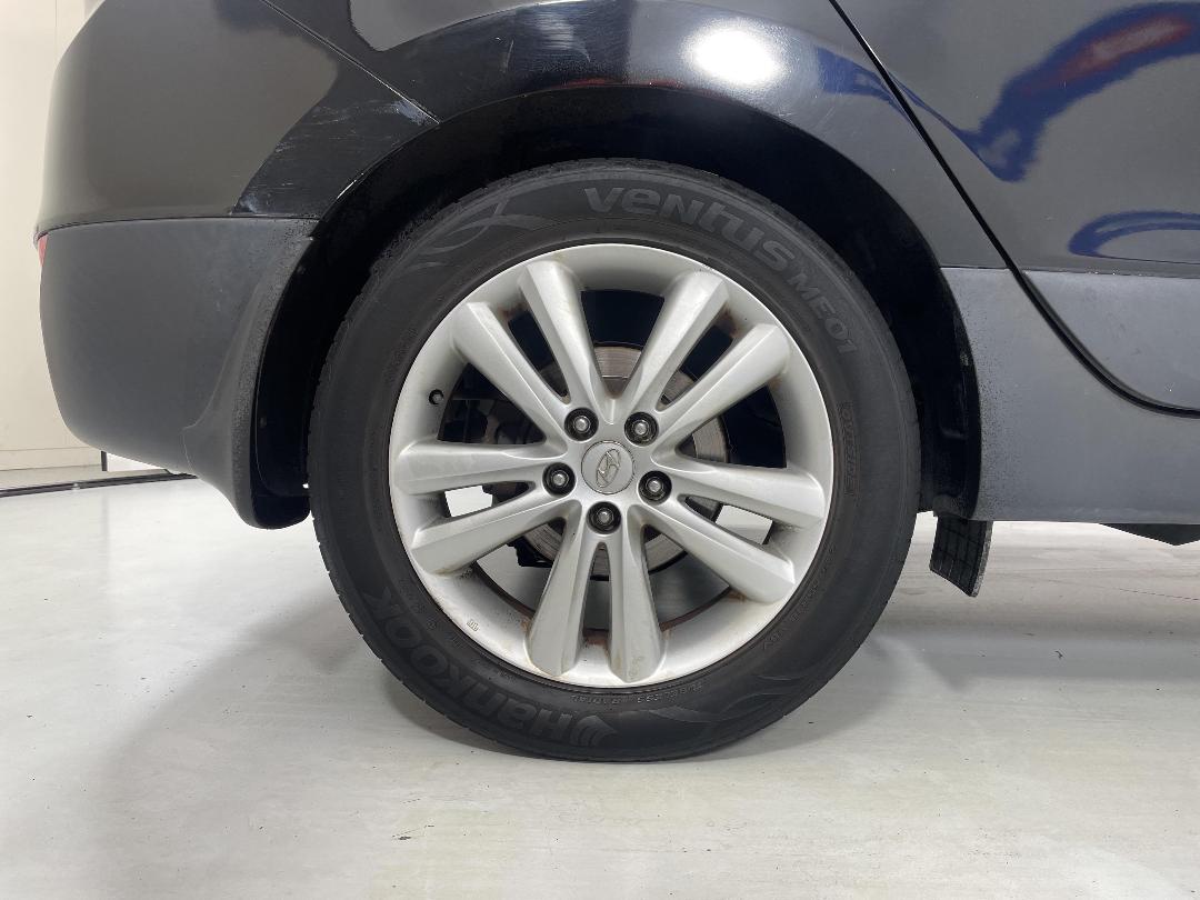 Photo '12' of Hyundai Ix35 Photo '12' of Hyundai Ix35