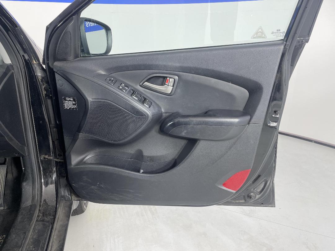 Photo '15' of Hyundai Ix35 Photo '15' of Hyundai Ix35