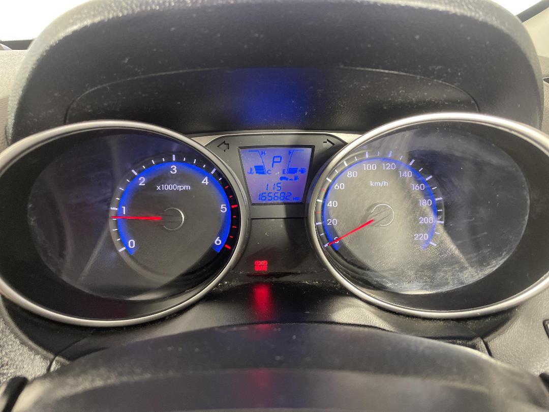 Photo '21' of Hyundai Ix35 Photo '21' of Hyundai Ix35