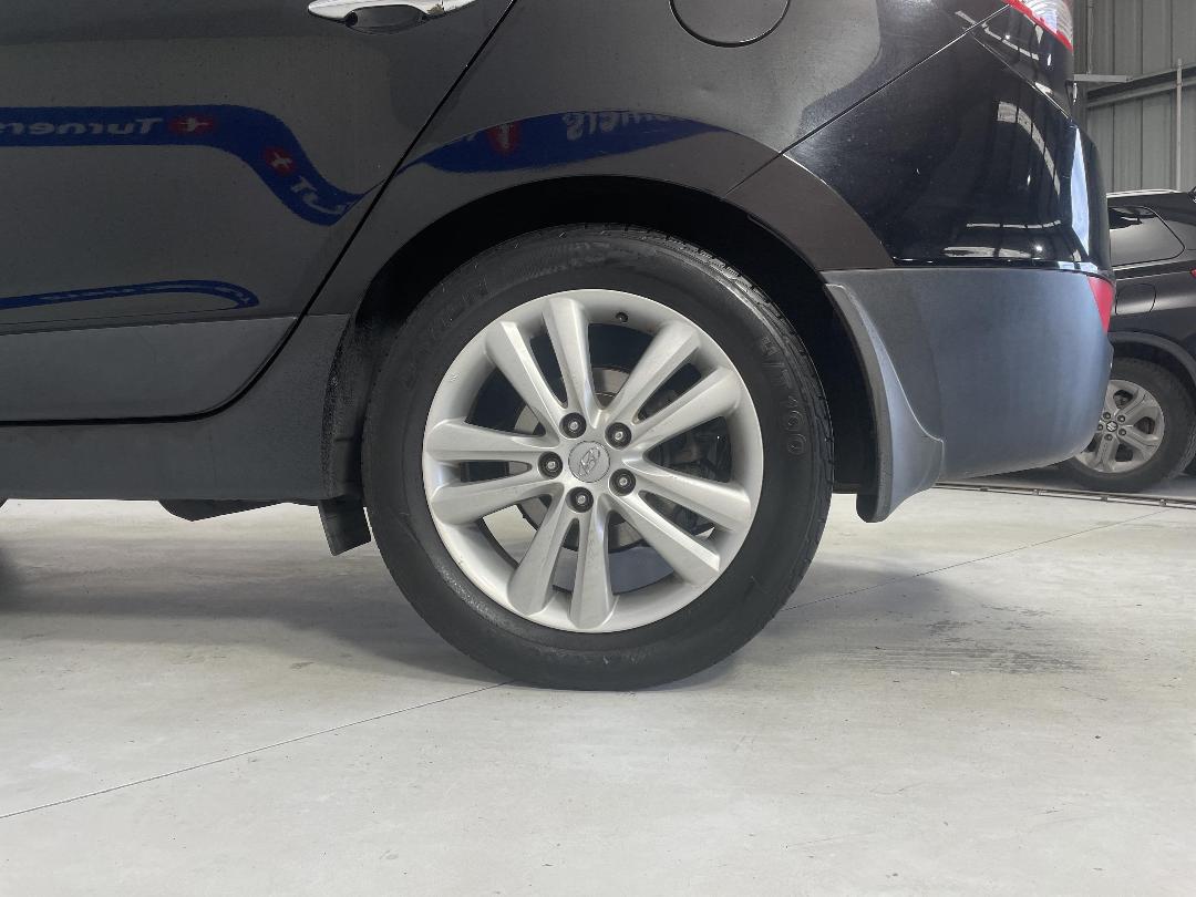 Photo '11' of Hyundai Ix35