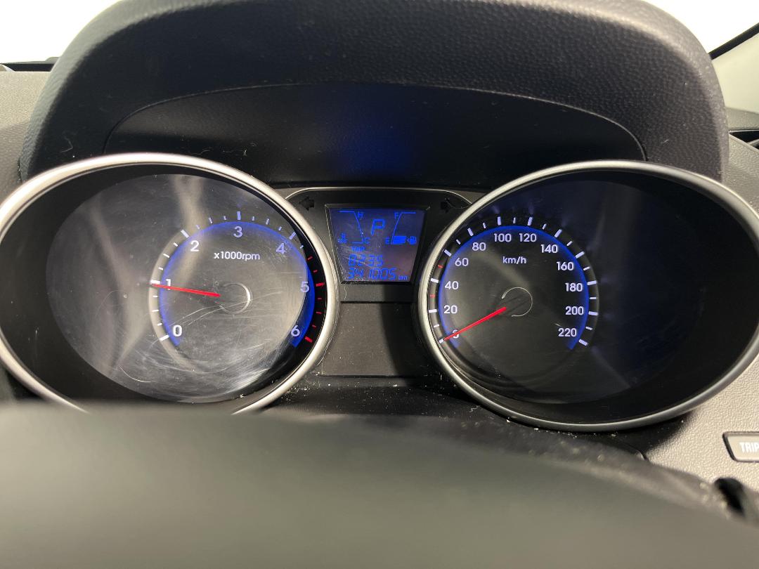 Photo '21' of Hyundai Ix35 Photo '21' of Hyundai Ix35