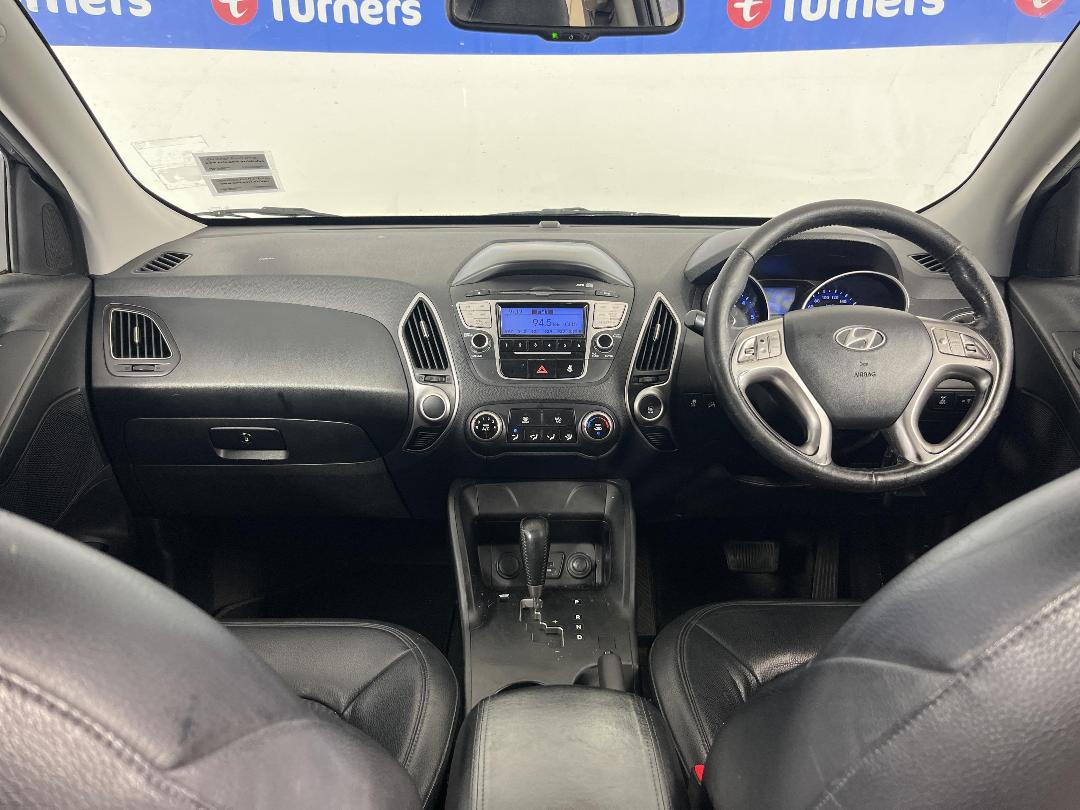 Photo '17' of Hyundai Ix35 Photo '17' of Hyundai Ix35