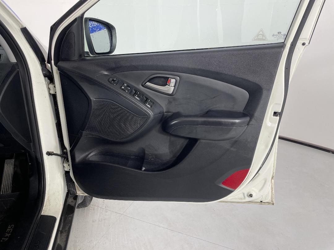 Photo '15' of Hyundai Ix35