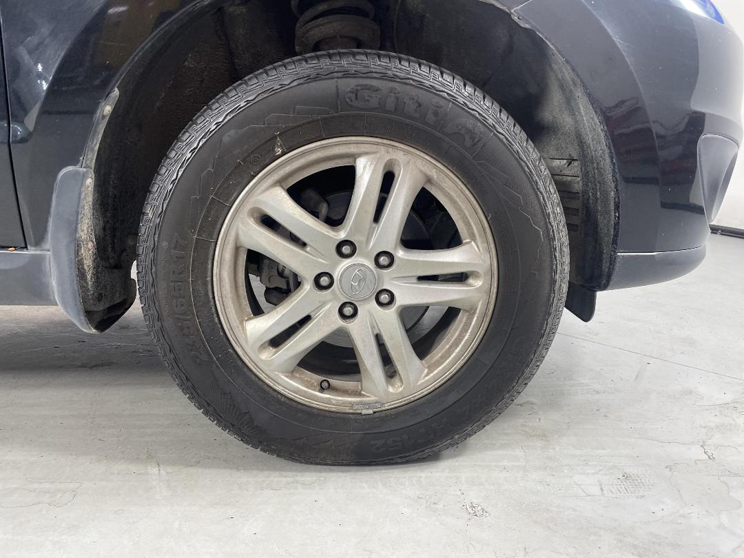 Photo '9' of Hyundai Santa FE