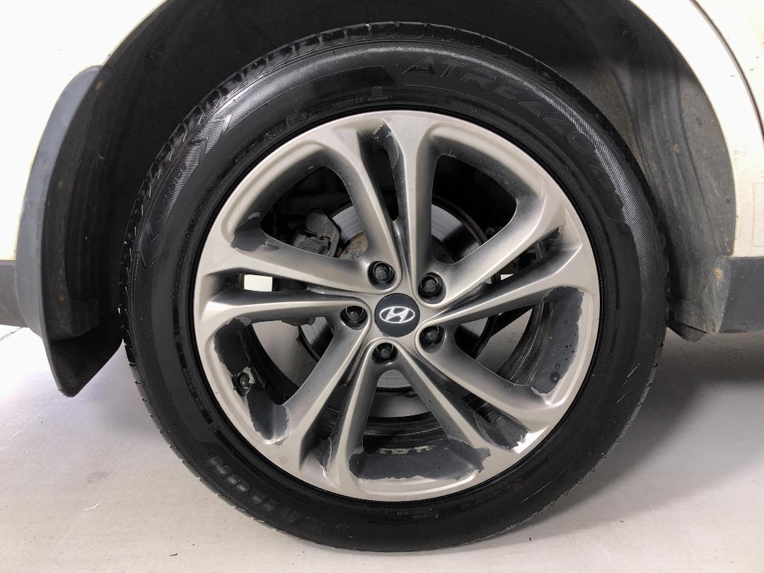 Photo '12' of Hyundai Santa FE