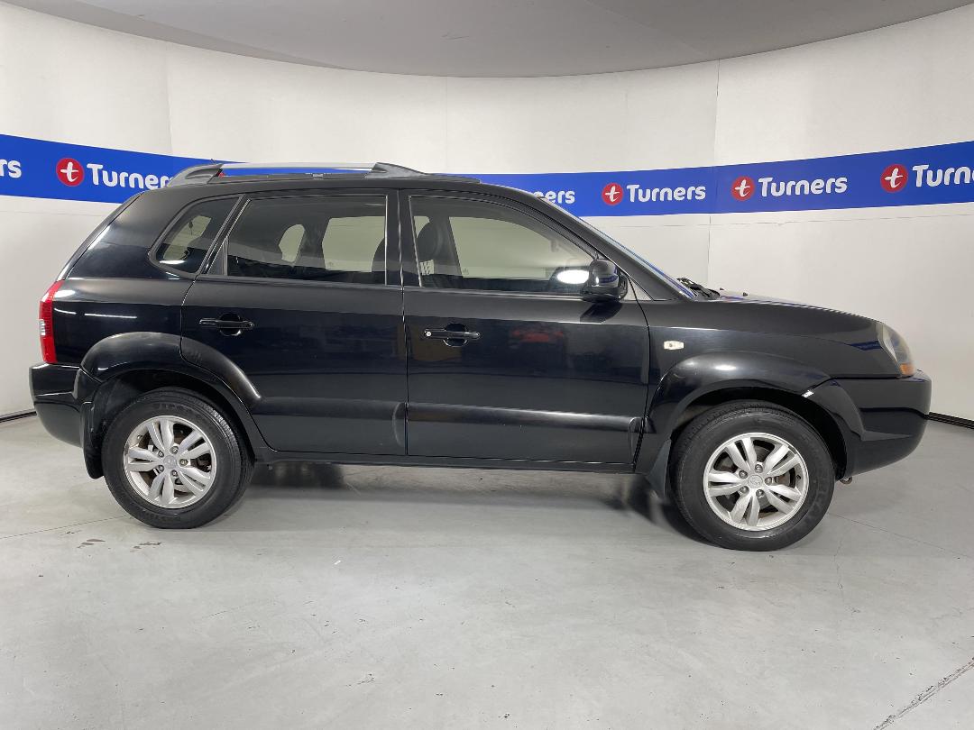 Photo '23' of Hyundai Tucson